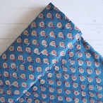 ブロックプリント生地【50cm単位】インド綿 小花柄 ブルー×赤ー×ベージュ #56425-BL2