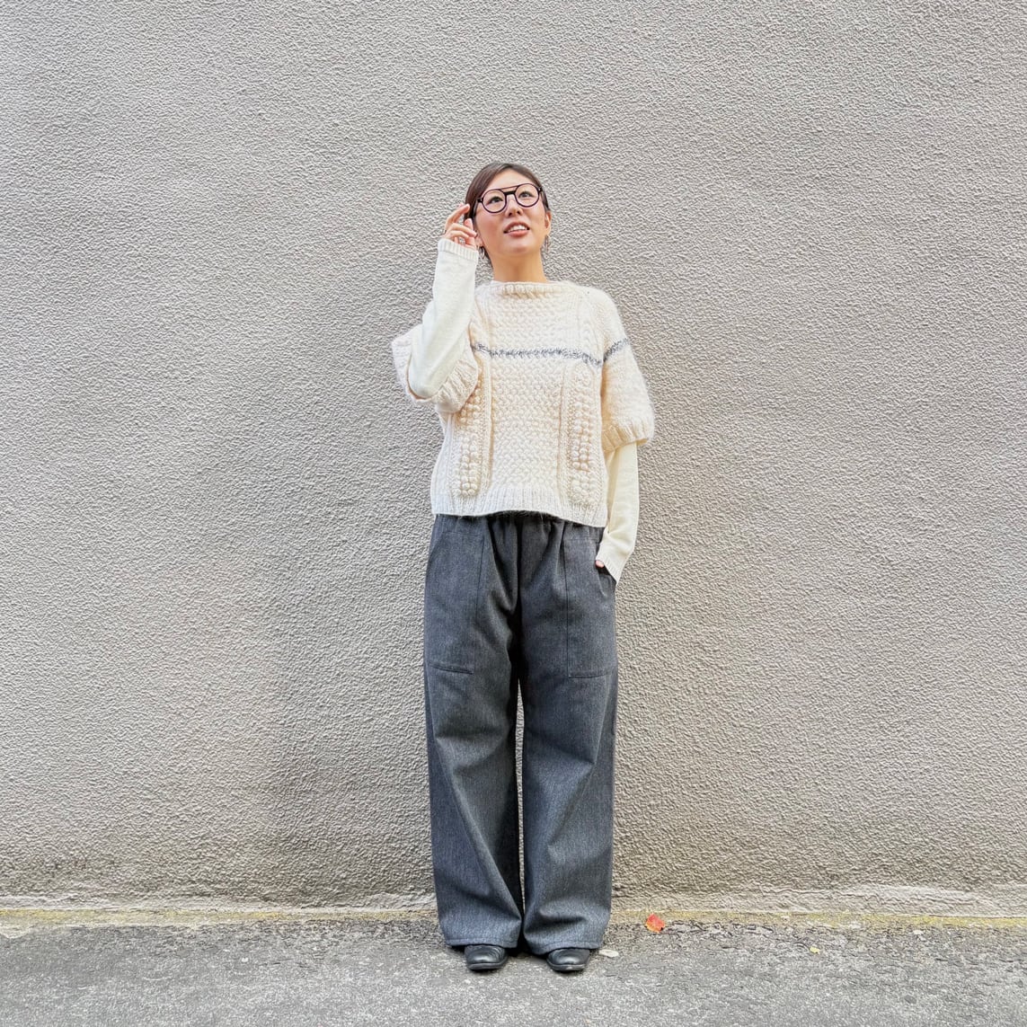 ウールヘリンボーン　ストレートパンツ