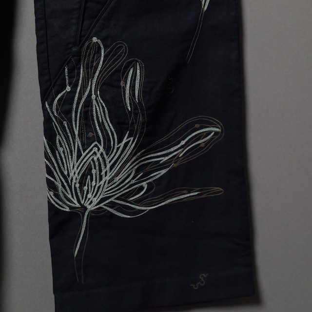 [HaaT]　Botanical Embroidery Pants