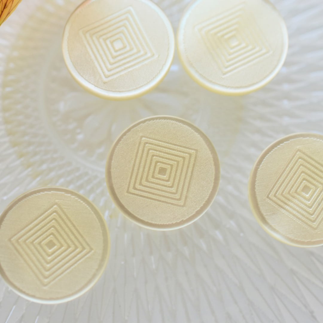 スクエアライン×シャイニーアイボリー 15㎜