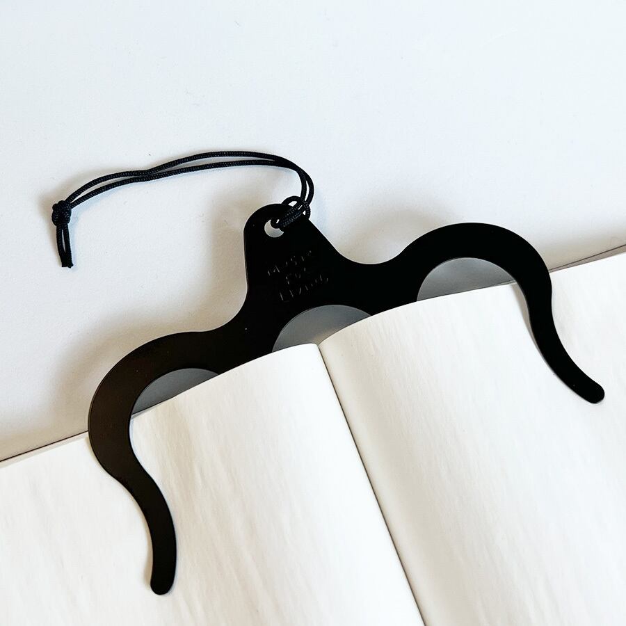 ブラック ページオープナー 音楽シリーズ 手帳や本などを開いたままホールドするのに便利でおしゃれ 手帳コラージュ専門店 Tyia ブラック ページオープナー 音楽シリーズ 手帳や本などを開いたままホールドするのに便利でおしゃれ 手帳コラージュ専門店 Tyia