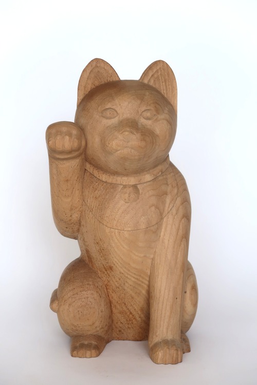 The Quiet Invitation ― An Original Old Seto-Style Lucky Cat by Tessō Mori The Quiet Invitation ― An Original Old Seto-Style Lucky Cat by Tessō Mori