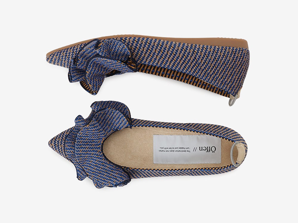 pointed-FRIN / BLUE & BEIGE | Offen