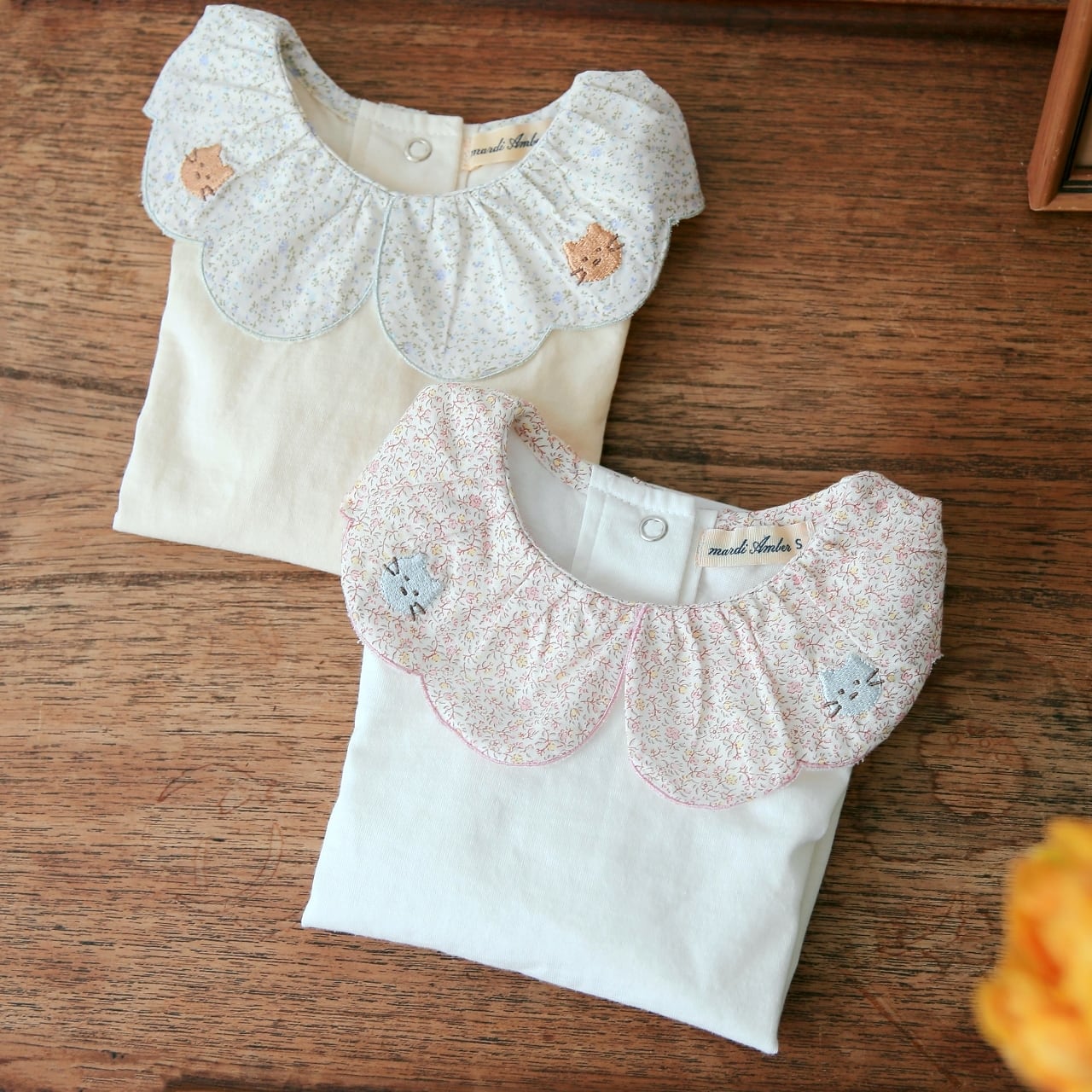 «sold out»«Mardi Amber» クロイトップス 2colors