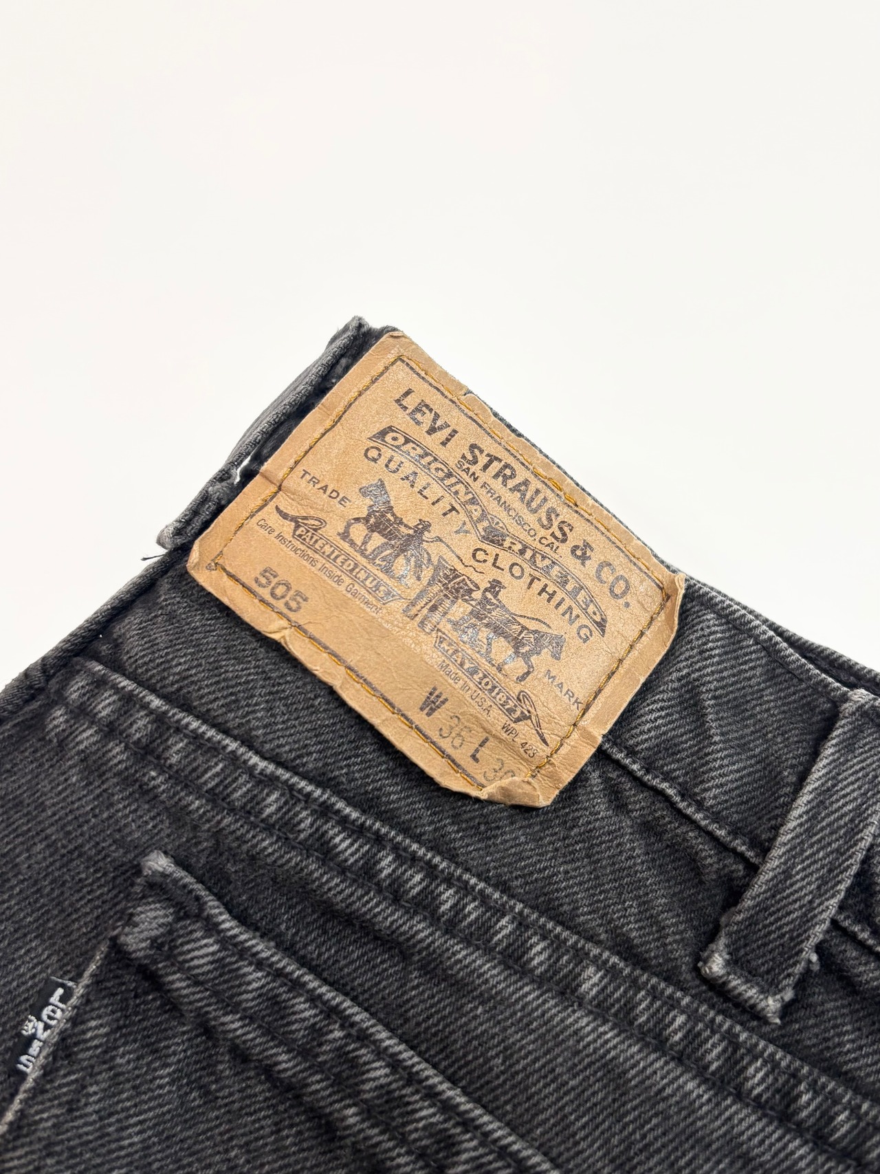 80s Levi’s 505 BLACK DENIM PANTS MADE IN USA Size W36L30→W35L29.5