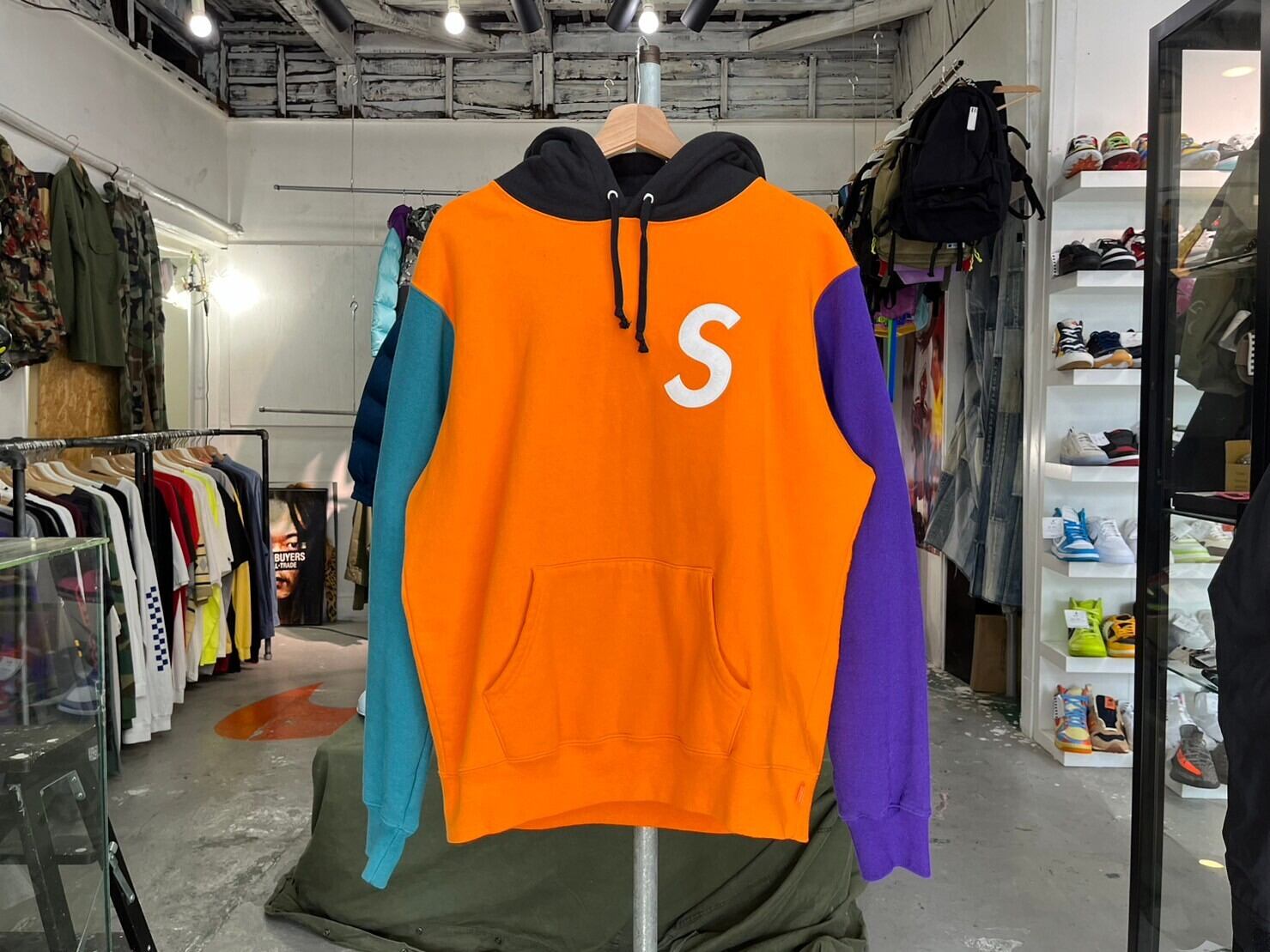 Supreme S LOGO COLORBLOCKED HOODED SWEATSHIRT ORANGE MEDIUM 75726  