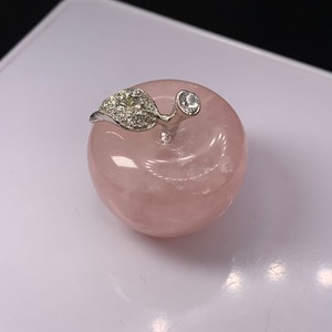 9.とっても可愛い♪ローズクォーツりんごさん♪