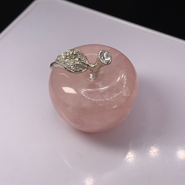 9.とっても可愛い♪ローズクォーツりんごさん♪