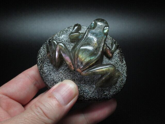 【送料無料】【高品質】ラブラドライトカエル　no.2