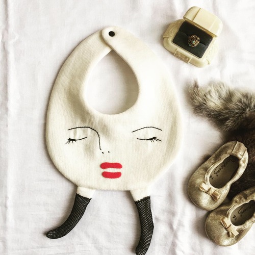 網タイツガール