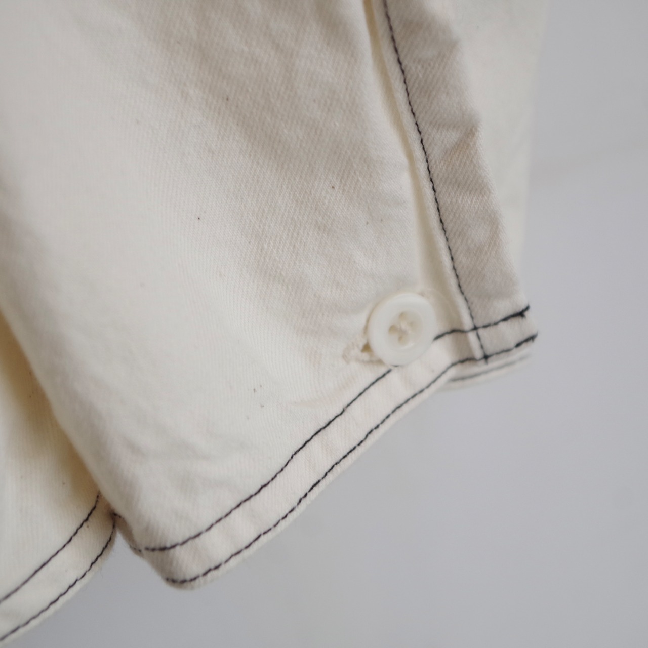 HATSKI  Faux Pullover Denim Shirt