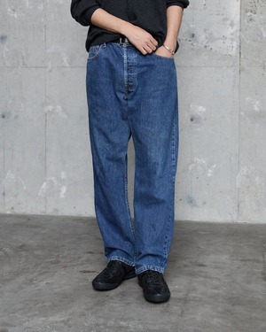 Europe “Levi's” 618 02, wide tapered denim trousers / Made In UK / W36L30