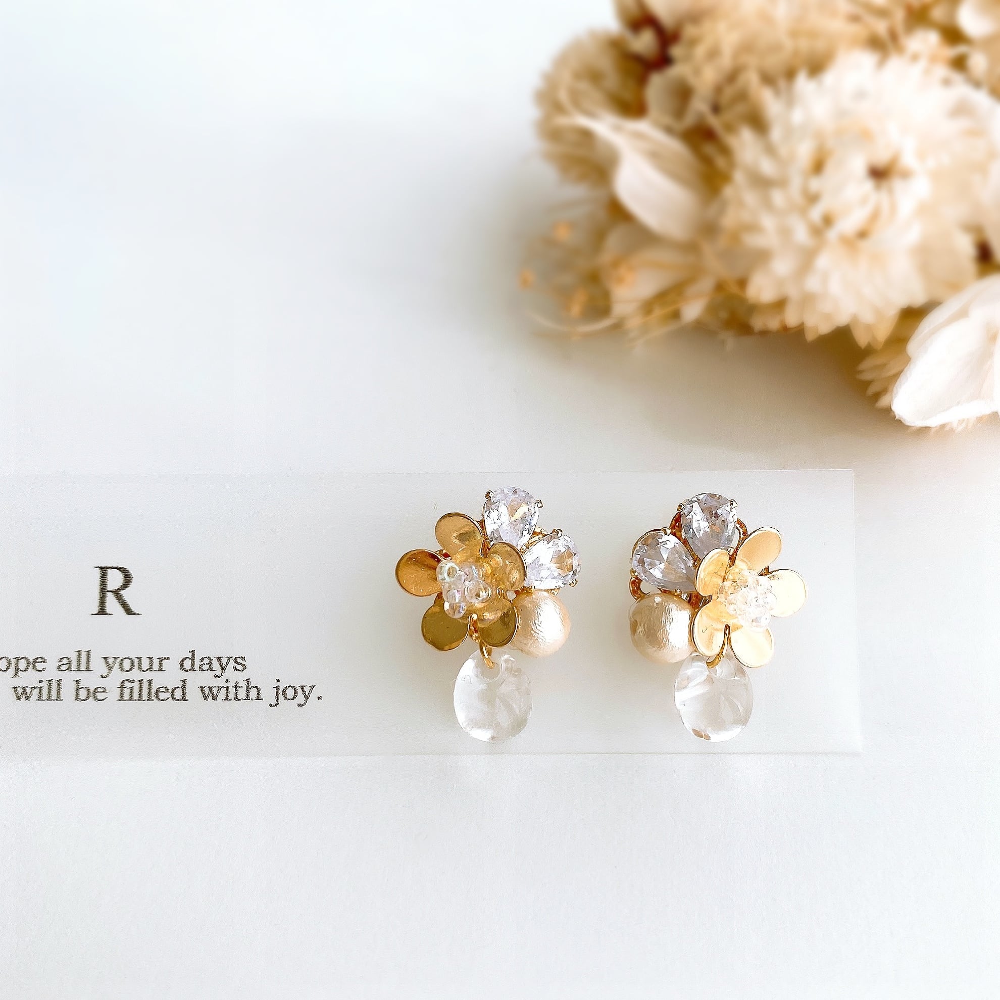 樹脂薔薇とリトルウッズレジンピアス/イヤリング*¨ ピアス ボタニカル 