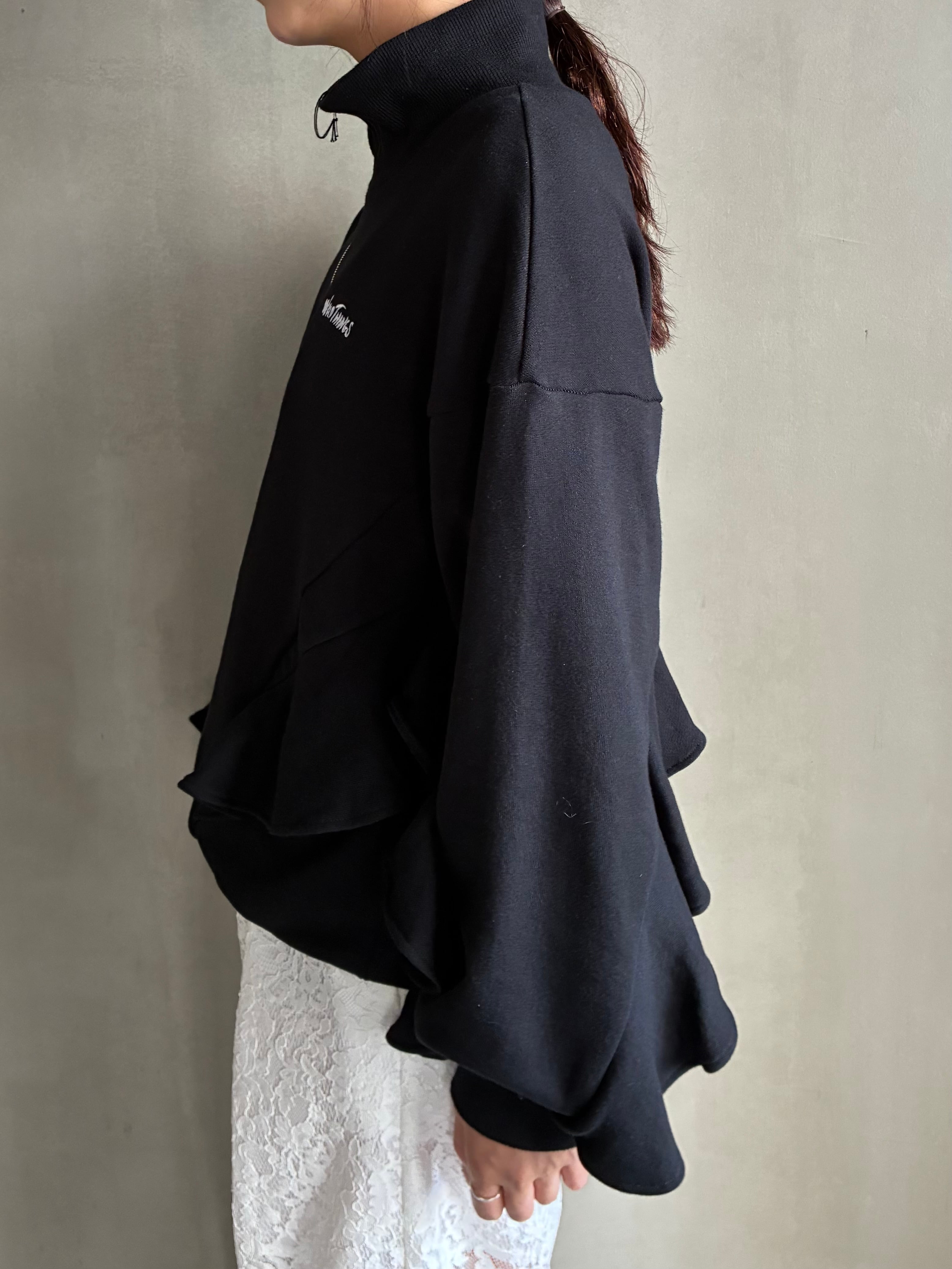 naoki tomizuka【WILD THINGS Half zip ruffled sweat shirt -black