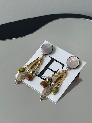 shell circle random chain gold