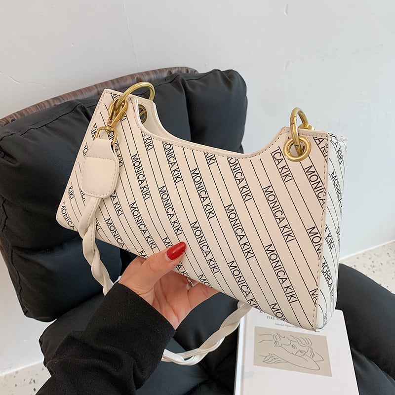 シングル スクウェア メッセンジャーバッグ Tiancai_Wing_Bag15385016887