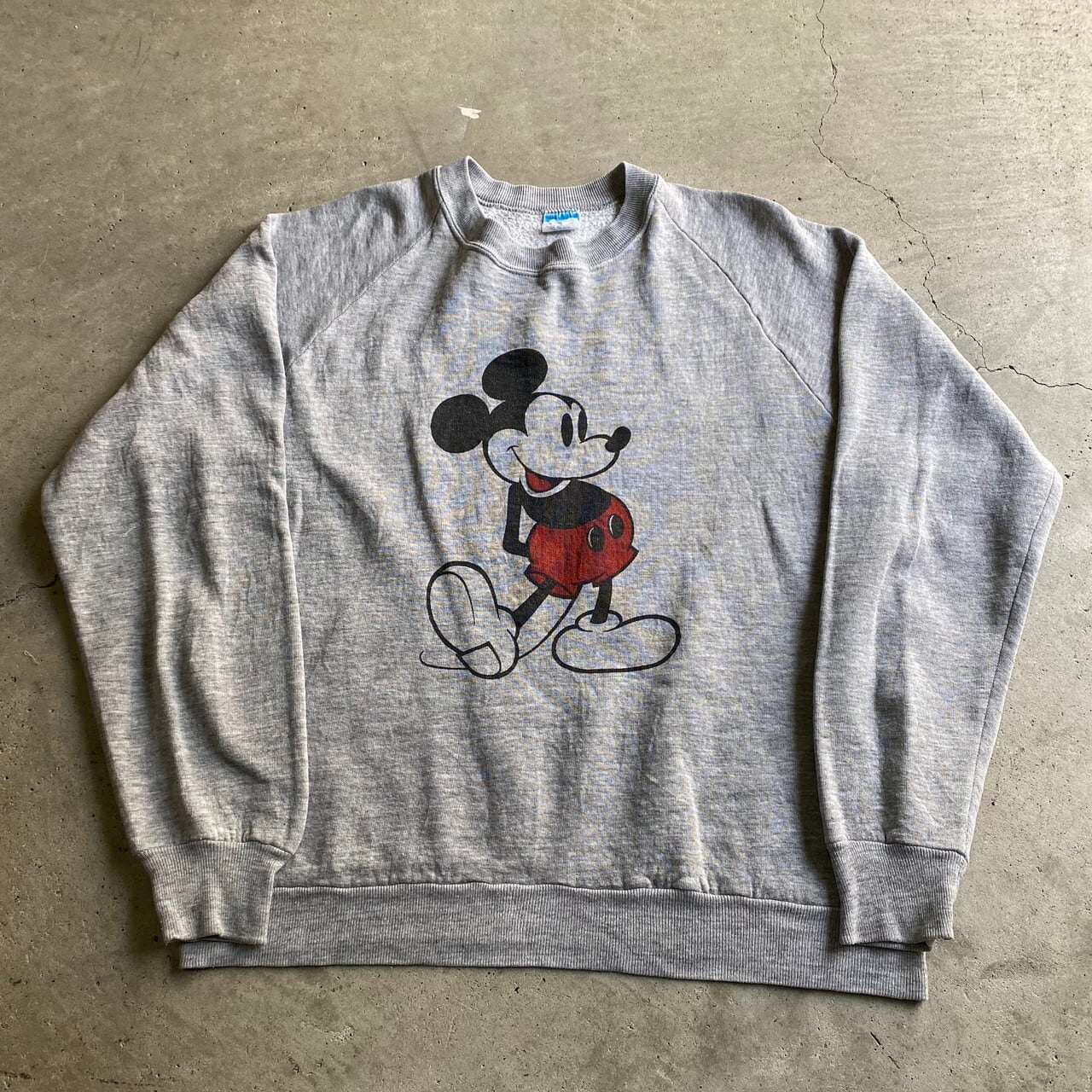Usa製 80年代 ディズニー ミッキーマウス キャラクタープリントスウェット トレーナー メンズl相当 レディースxl相当 古着 ラグラン ビンテージ 80s ヴィンテージ Disney Mickey Mouse 霜降りグレー 灰色 スウェット Ss21 30 Cave 古着屋 公式 古着通販サイト