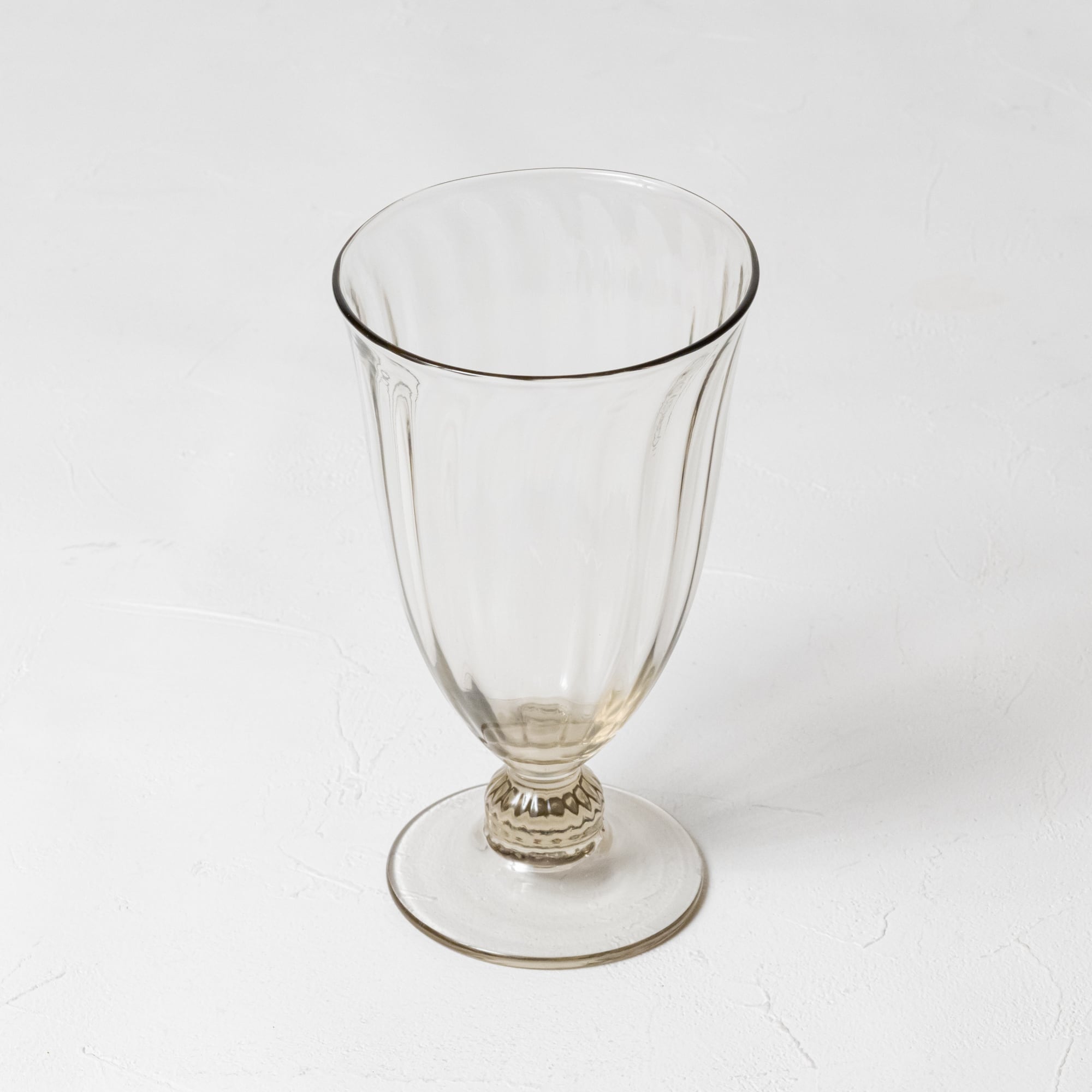 三浦侑子 ］4.モール台付きグラス M（スモーク） | UTSUWA KESHIKI