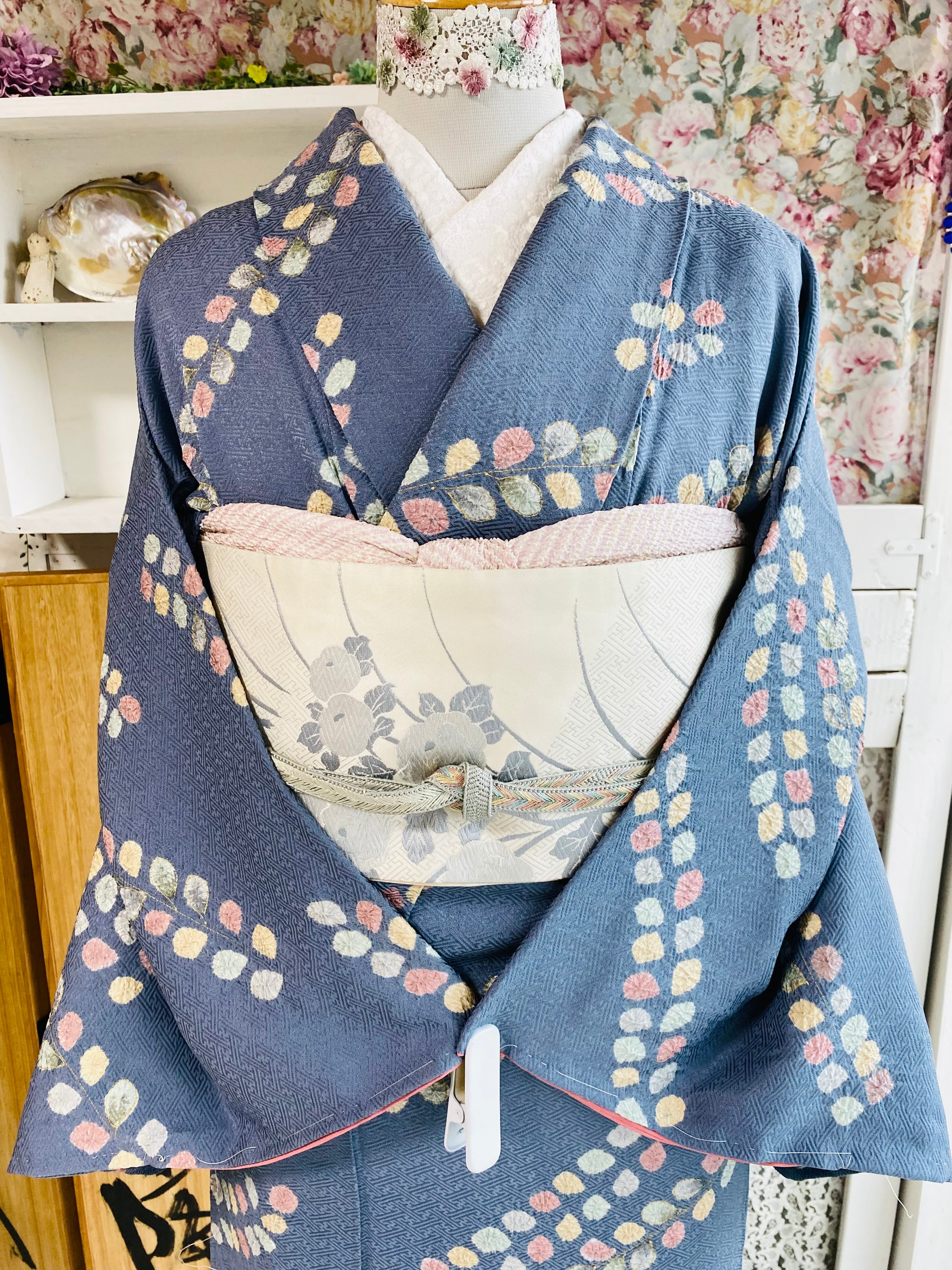 【新品未使用品 高級 絞り 小紋 着物】