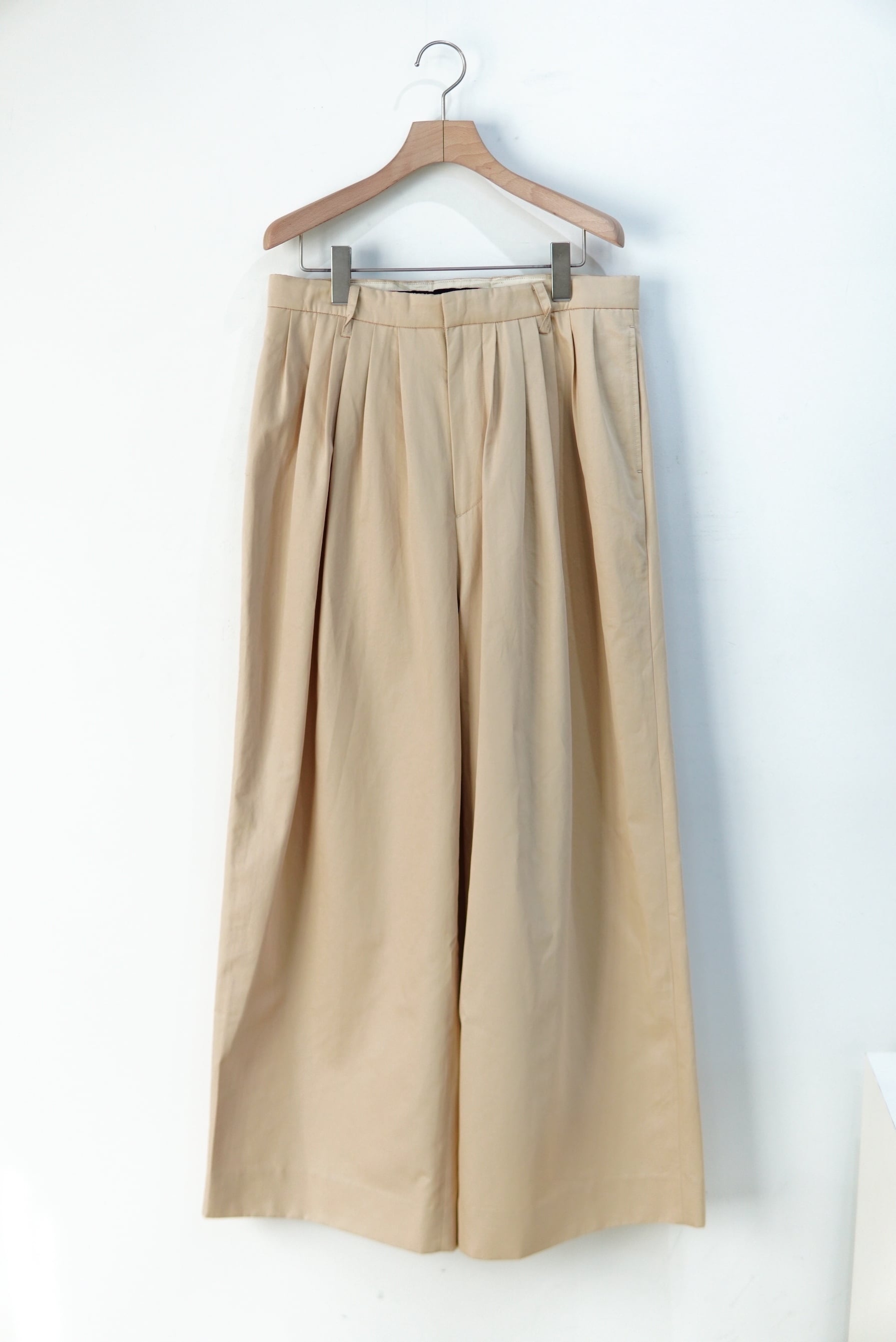 MASU / 6 TUCK TROUSERS | POETRY