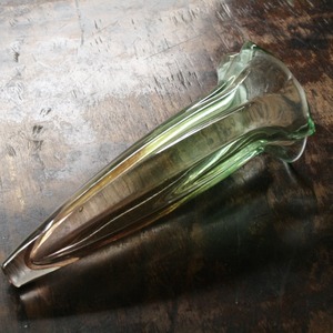 Vase Green 花器ガラス 18cm グリーン