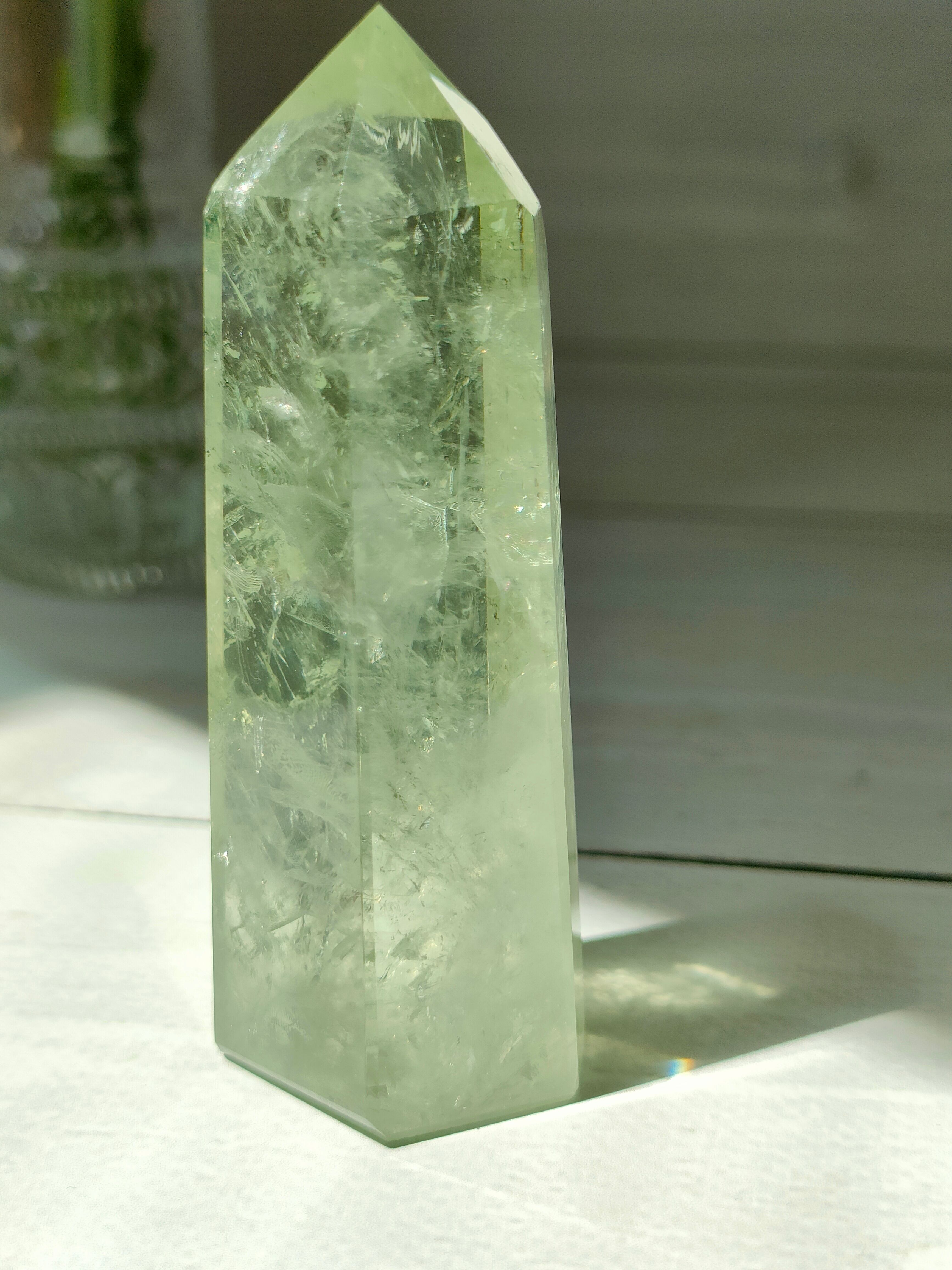 プラシオライト(グリーンド・アメシスト)