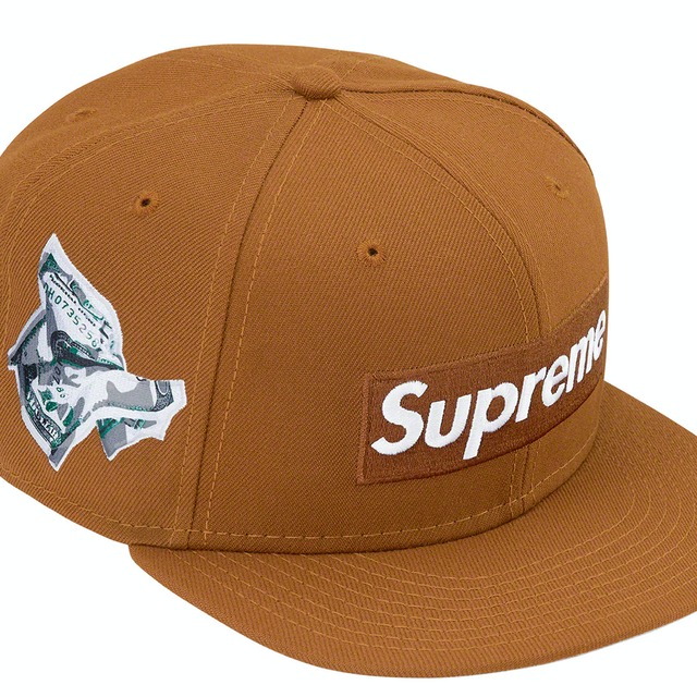 送料無料(沖縄配送) 本日限定supreme ニューエラ7 5/8マネーボックス