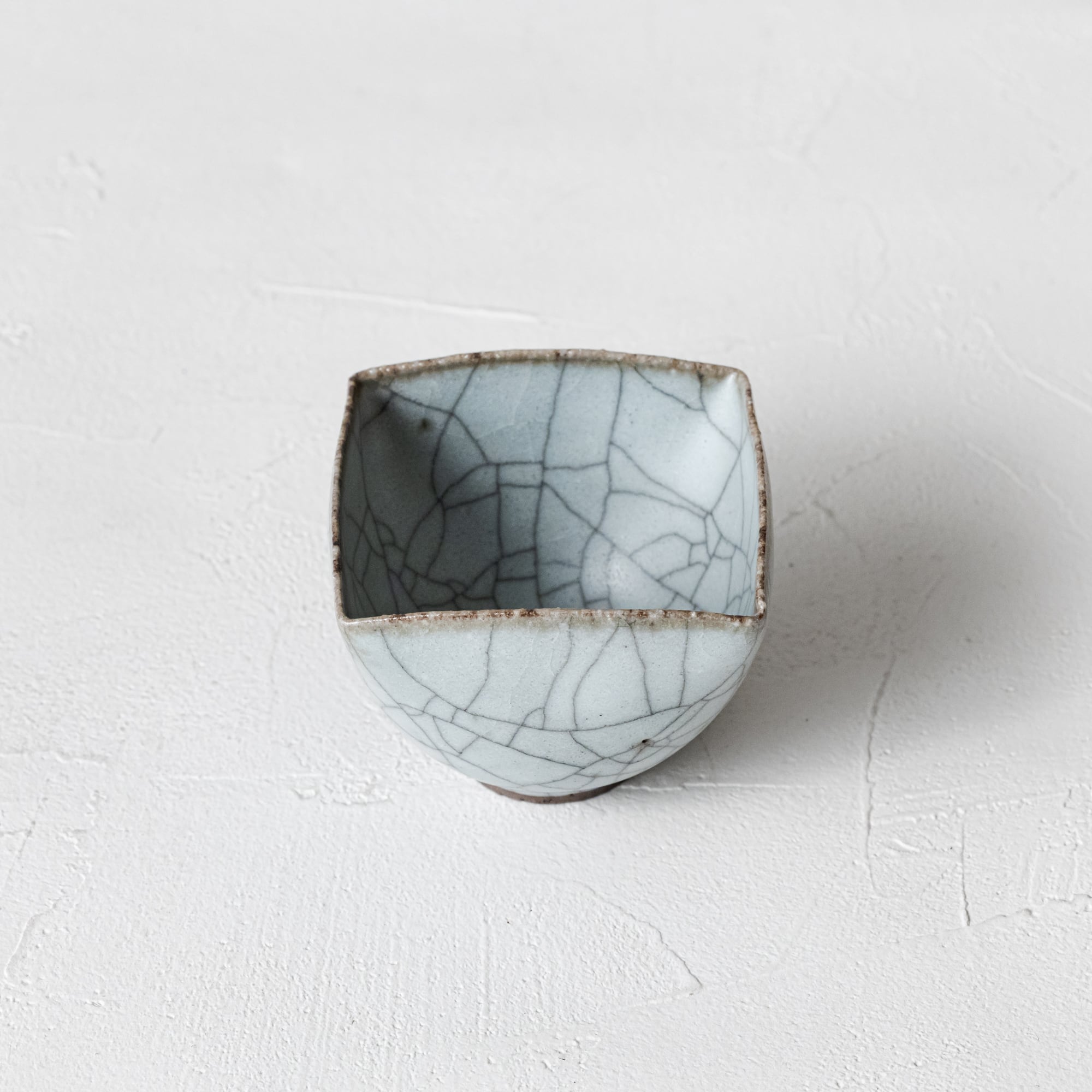 高田 志保 | UTSUWA KESHIKI