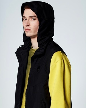 A-COLD-WALL* / ASYMMETRIC PADDED GILET