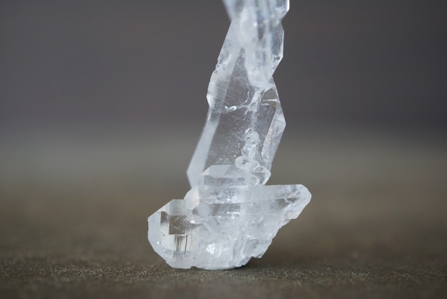 パキスタン産ファーデンクォーツ Faden Quartz 1784