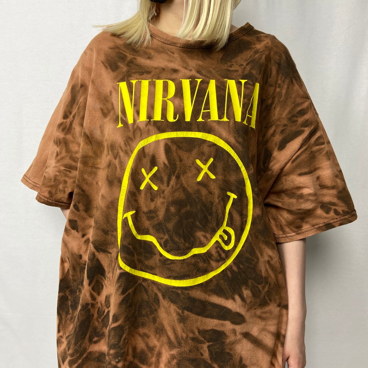 NIRVANA ニルヴァーナ スマイル タイダイ バンドTシャツ プリントTシャツ メンズ2XL相当 古着 ブラウン 茶色 大きいサイズ【Tシャツ】  | cave 古着屋【公式】古着通販サイト