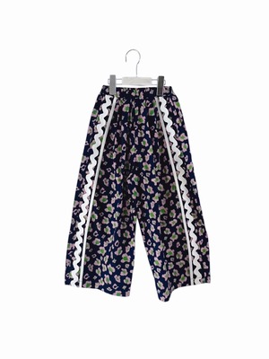L/B Pt. FRILL ROOMY PANTS / F1