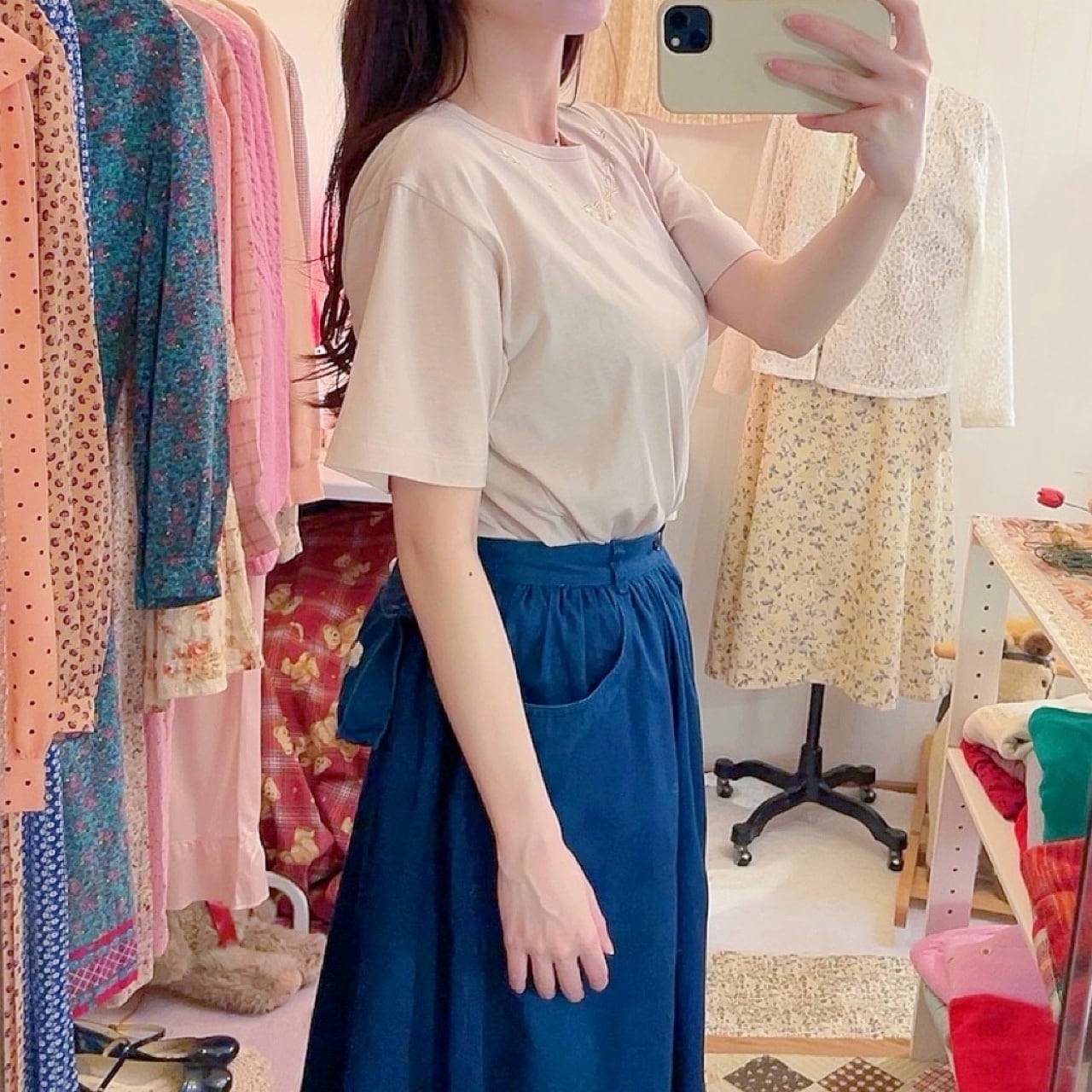ribbon rose beige T-shirt