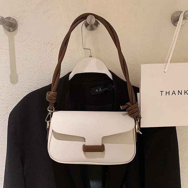 オータムレッド 秋物 スクウェア メッセンジャーバッグ Tiancai_Wing_Bag16437111215