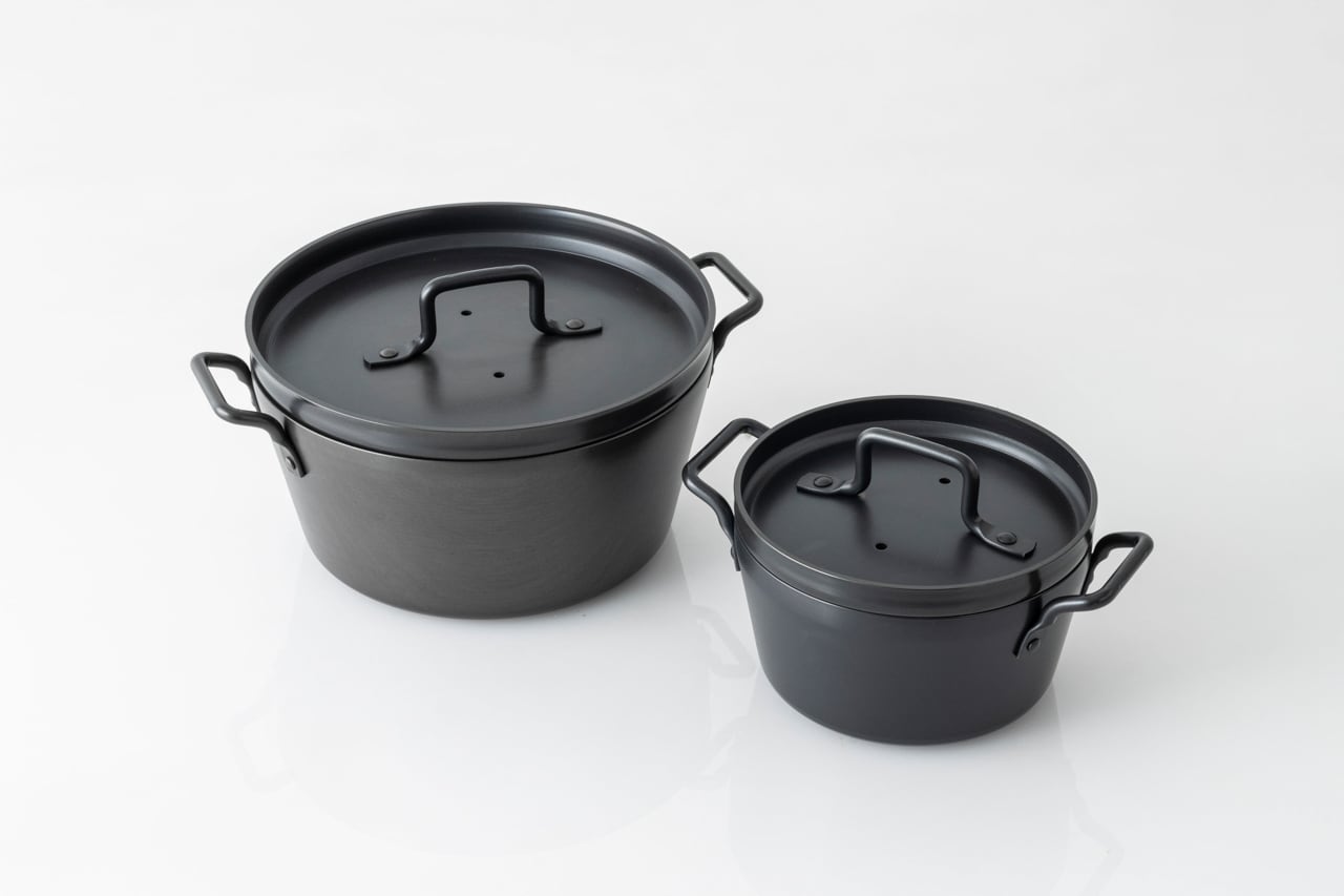 料理家・松田美智子さんの「鉄の小さなごはん鍋（小）」 | 天然生活