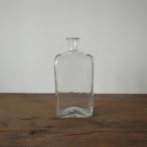 Snaps bottle