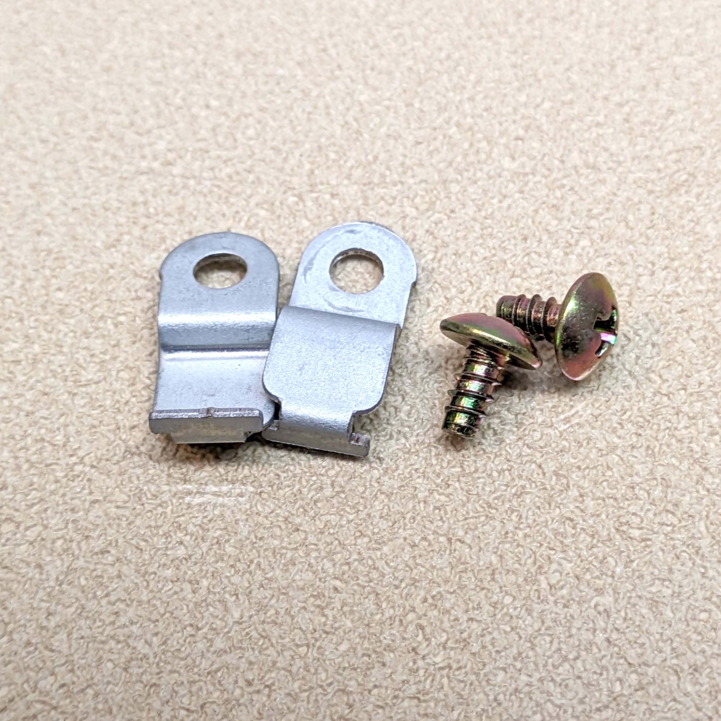 たか Honda(ホンダ)・純正カーオーディオ・CQ-LH8750A・ジャンク・No.240320