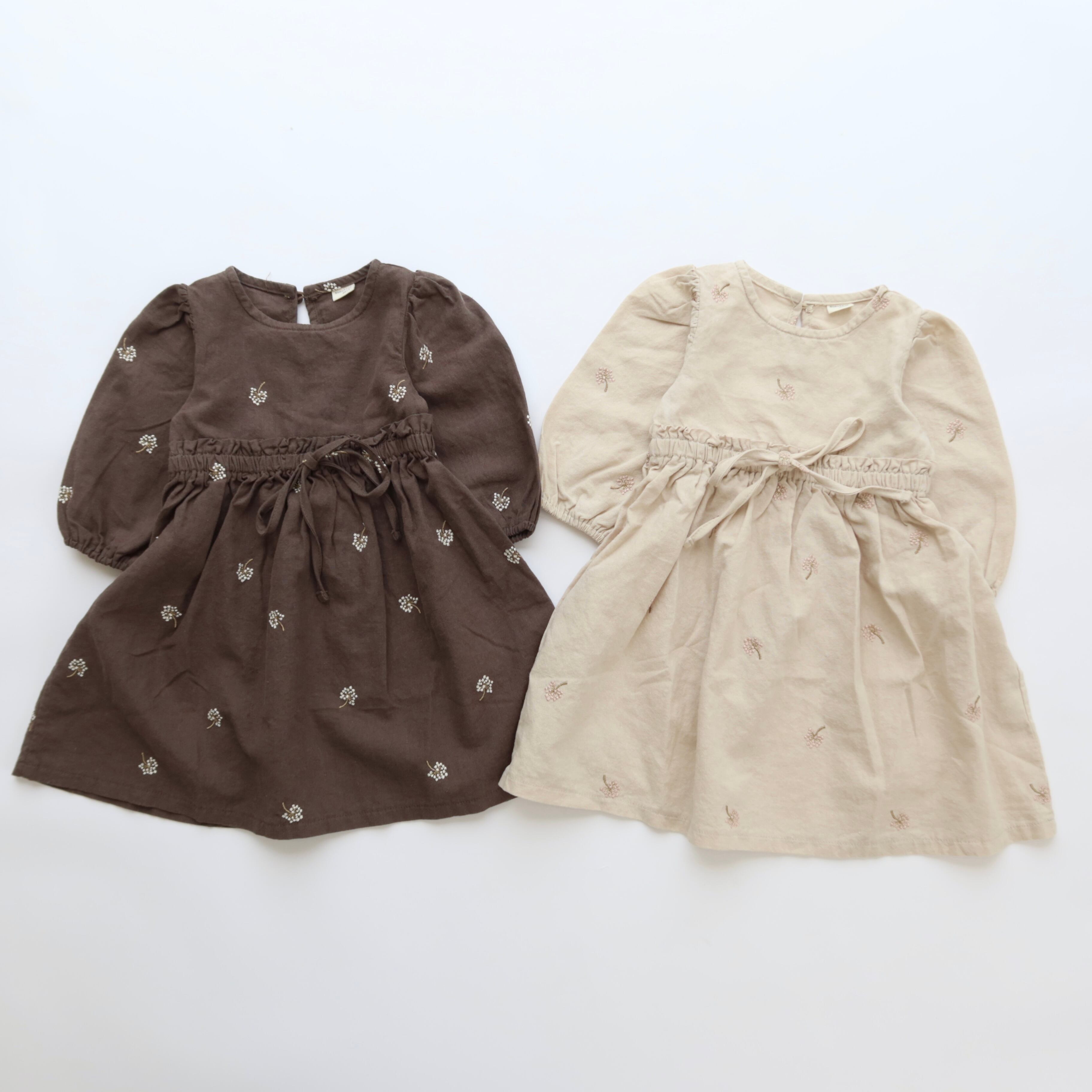 ウィンドフラワーワンピース 韓国子供服 Bisque びすく ウィンドフラワーワンピース 韓国子供服 Bisque びすく