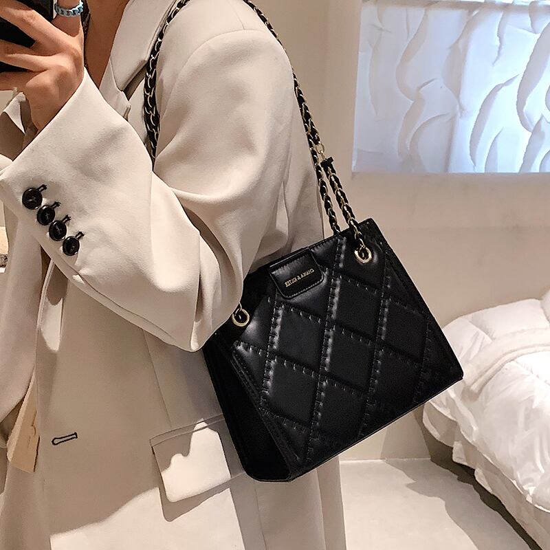 チェーン オータムウィンター 秋物 冬物 メッセンジャーバッグ Tiancai_Wing_Bag97028685563