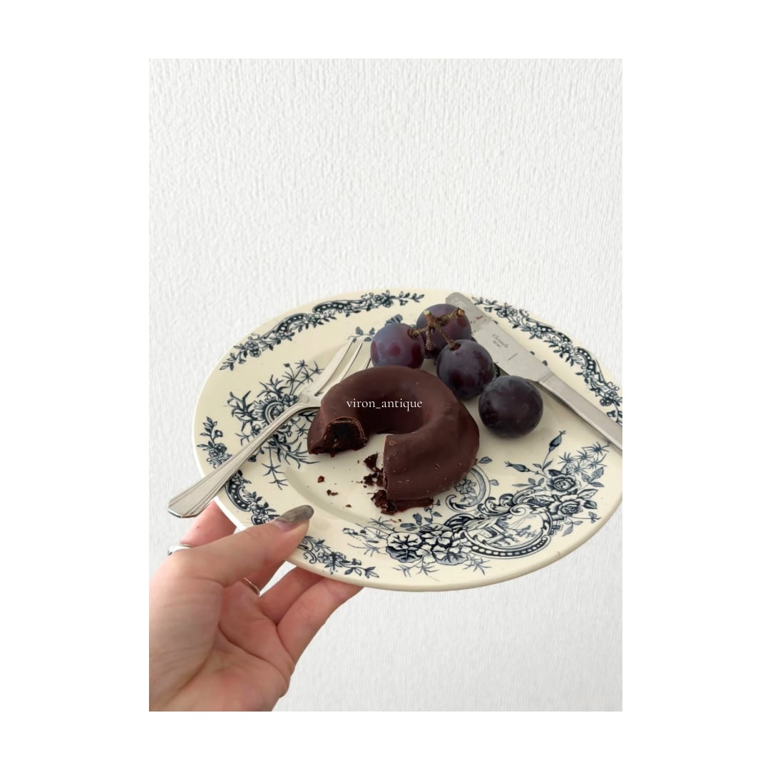 美品　フランス　アンティーク　Salins サラン　ロカイユのデザートプレート Salins サラン / “Rocaille” ロカイユ装飾のデザートプレート a