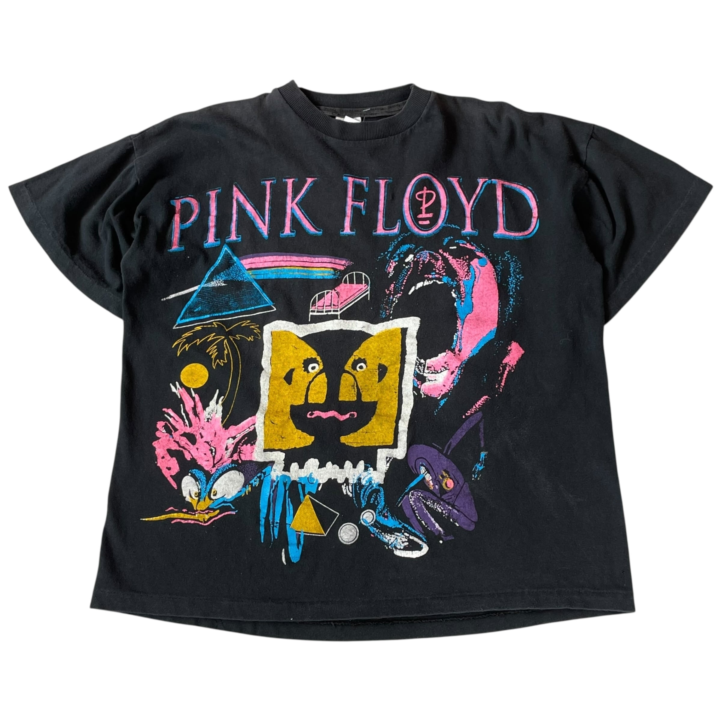 1994s PINK FLOYD "THE DIVISION BELL" parking lot T-shirt
