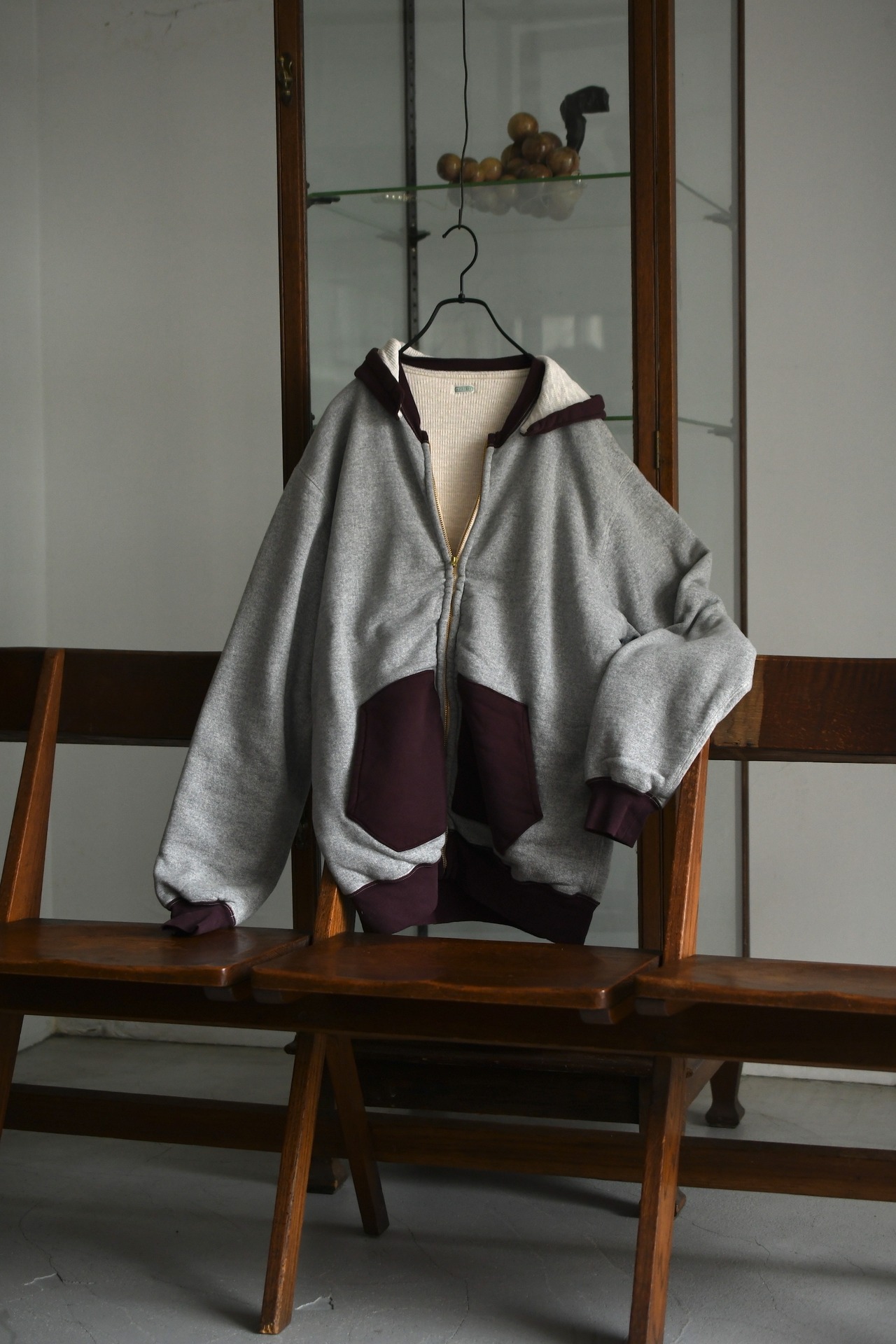 A.PRESSE / Vintage Attached Hood Zip Parka (GRAY×BURGUNDY)