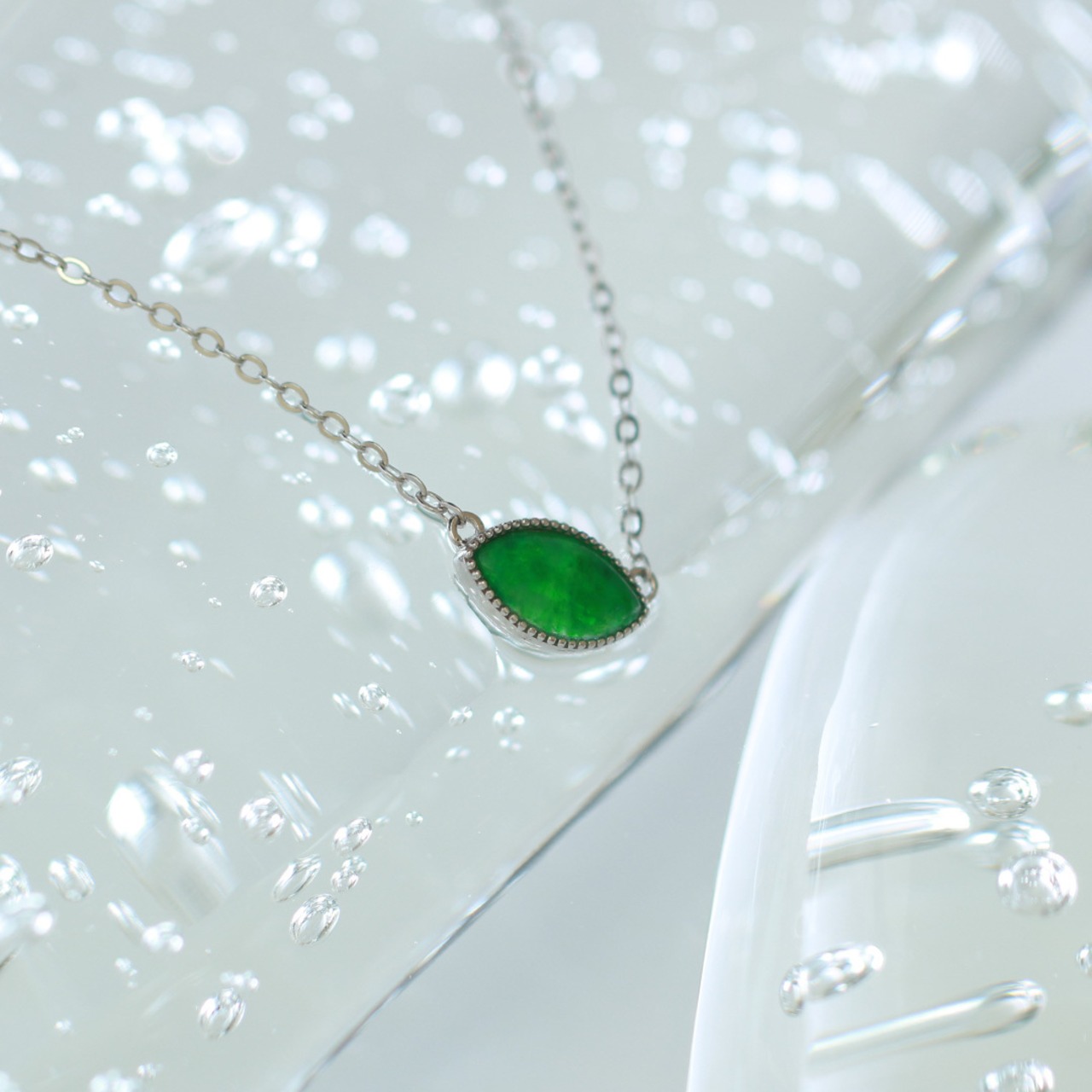 光にかざすと神秘的！ マーキス翡翠 新作！深緑翡翠 シルバー ネックレス A貨翡翠 jd_ne1187