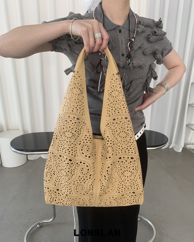 One Handle Cut Eco-Leather Shoulder Bag 　P0055