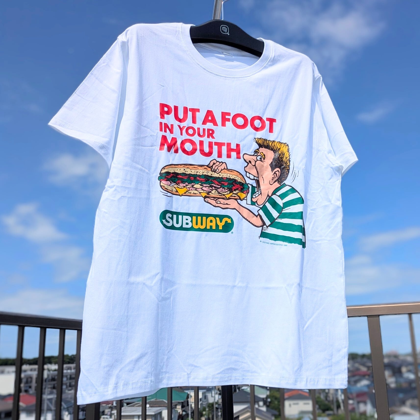 ♧【 SUBWAY ( サブウェイ )】『 PUT A FOOT IN YOUR MOUTH 』Tシャツ 〚アメリカン雑貨 アメトイ〛