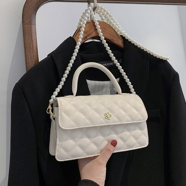 レッドスタイルサマーパールチェーン 夏物 真珠 スクウェア Tiancai_Wing_Bag33684530486