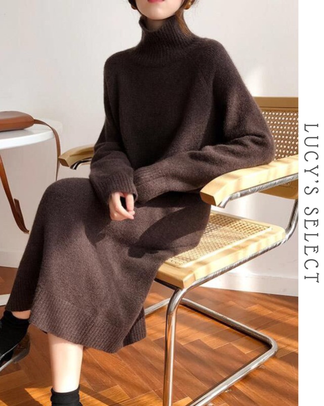 Turtleneck Mid-Length Dress   A1598