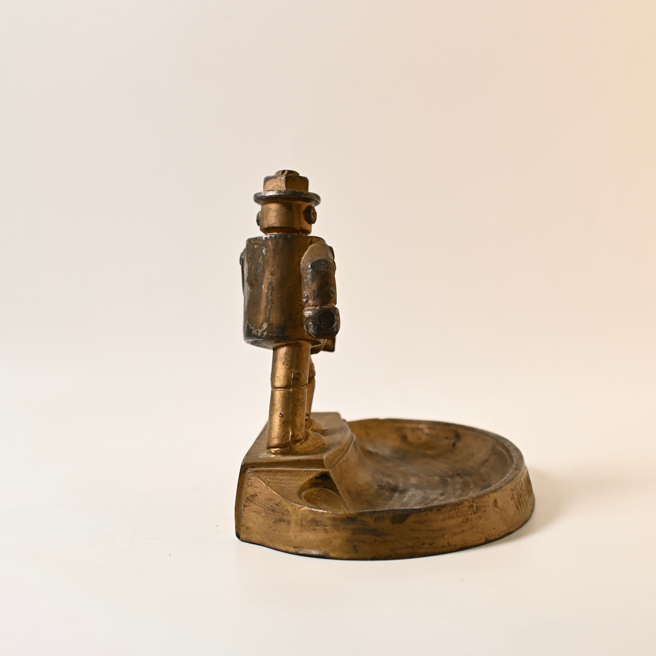 20's~ Vintage Iron Fireman Advertising Ashtray | Button Works