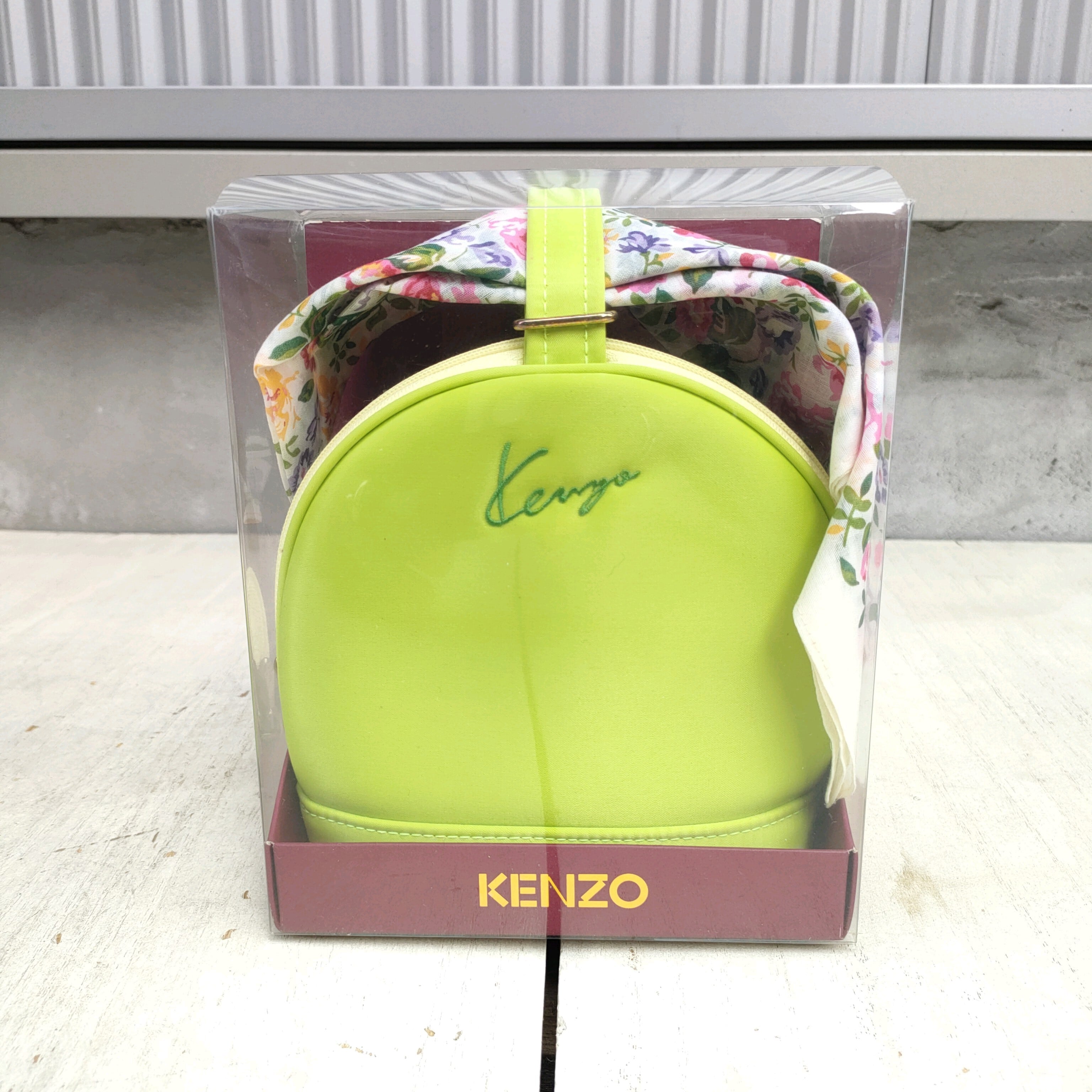 ○新品/ケンゾーKENZO/デッドストック/川辺/ポーチセット/花柄ハンカチ