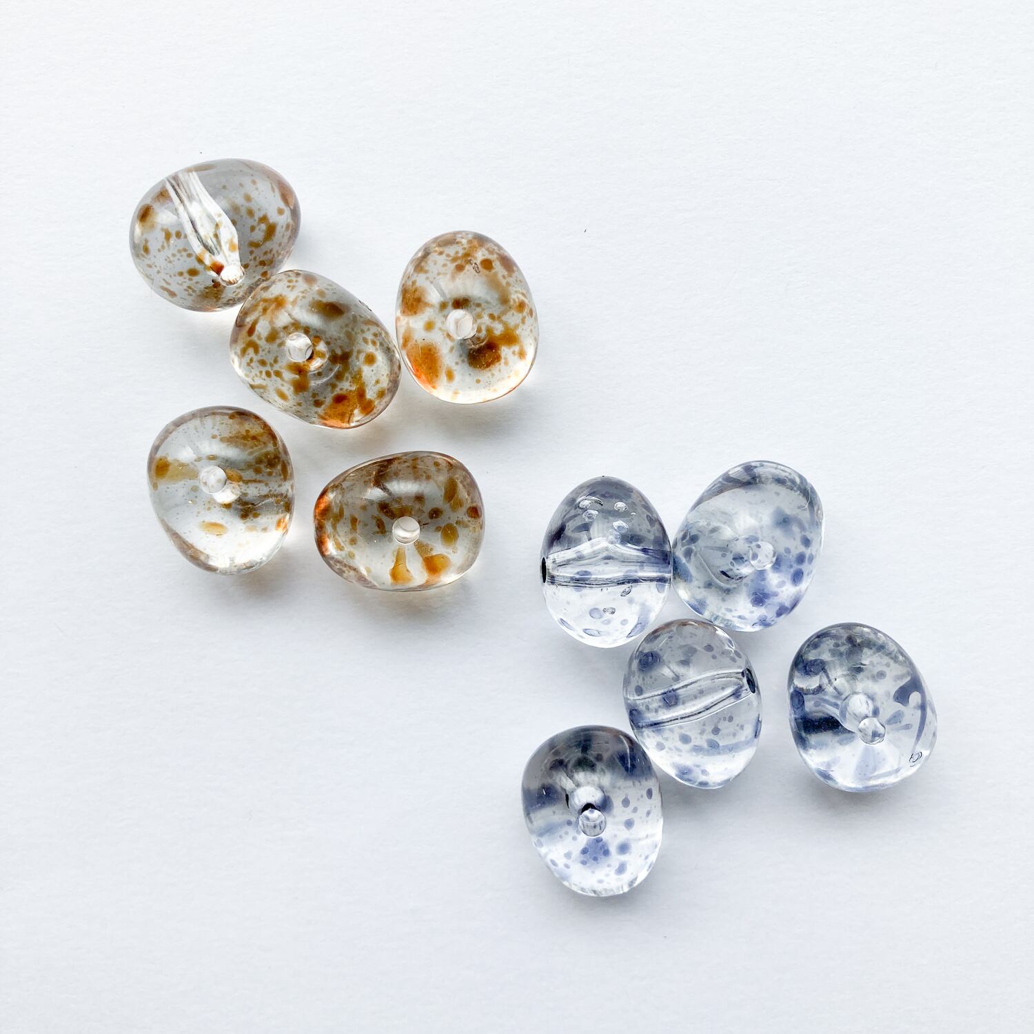 再入荷〉にじみ模様卵クリアビーズ（16mm） | Dua-アクセサリーパーツ